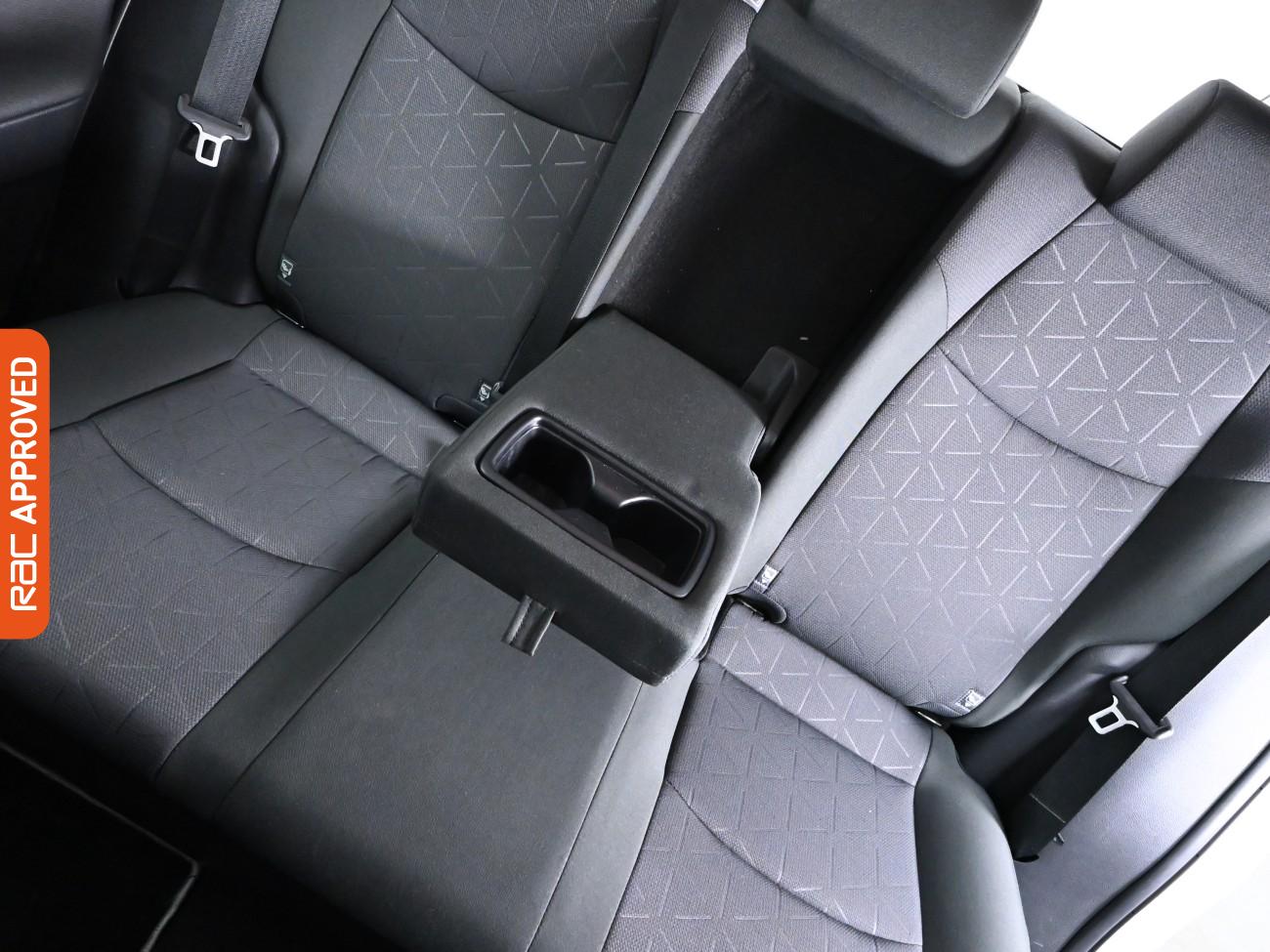 Used Toyota RAV4 2020 for sale - 76636907: Photo 25