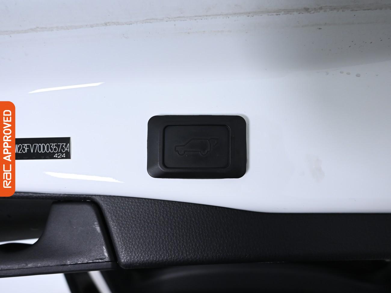 Used Toyota RAV4 2020 for sale - 76636907: Photo 26