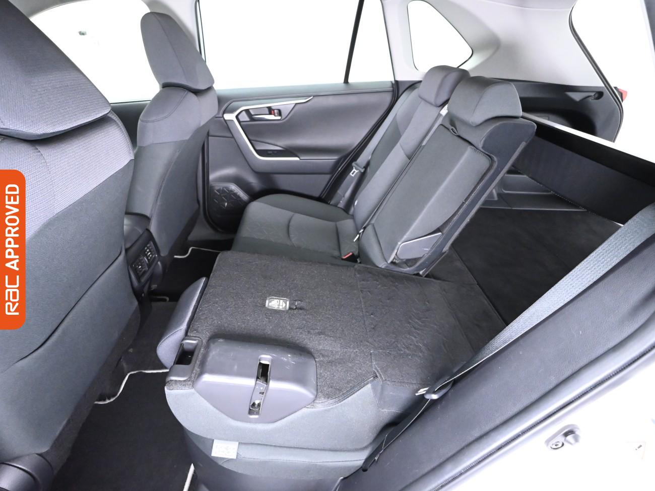 Used Toyota RAV4 2020 for sale - 76636907: Photo 27