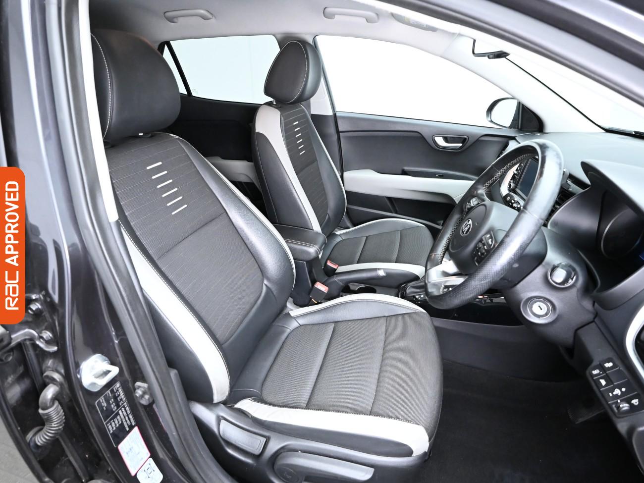 Used Kia Stonic 2019 for sale - 76395402: Photo 12