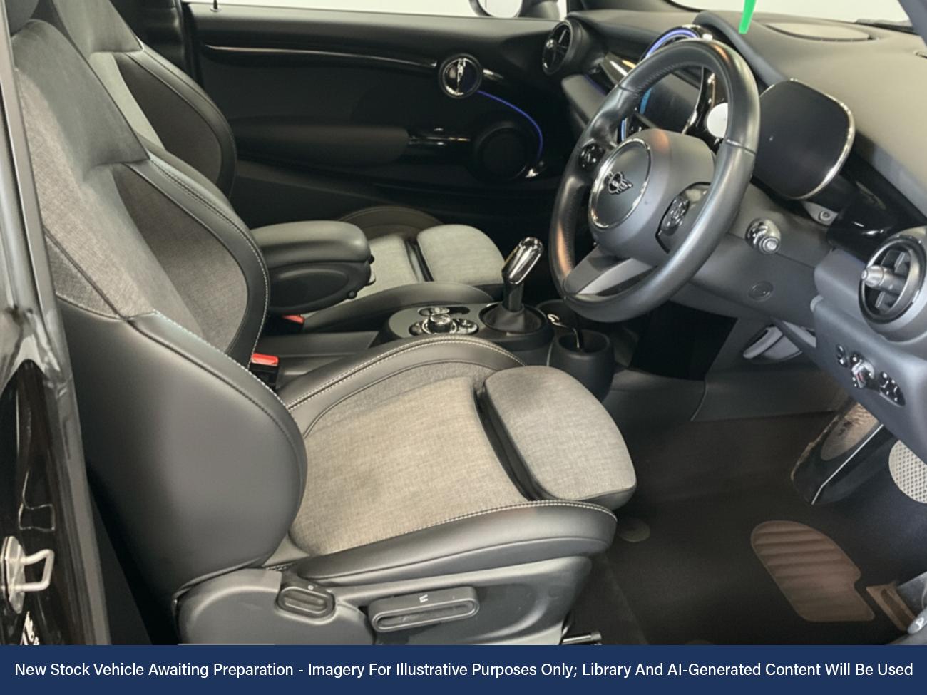 Used MINI Hatch 2021 for sale - 76491165: Photo 3