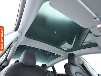 Used Tesla Model 3 2022 for sale - 75735652: Photo