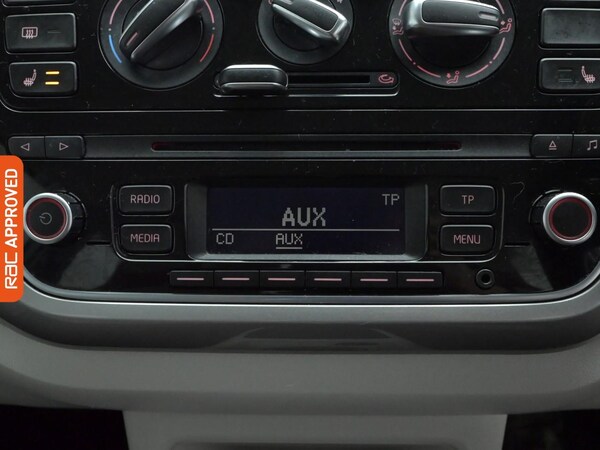 Used Volkswagen up! 2013 for sale - 74608429: Photo 19