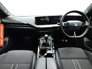 Used Vauxhall Astra 2023 for sale - 79282700: Photo
