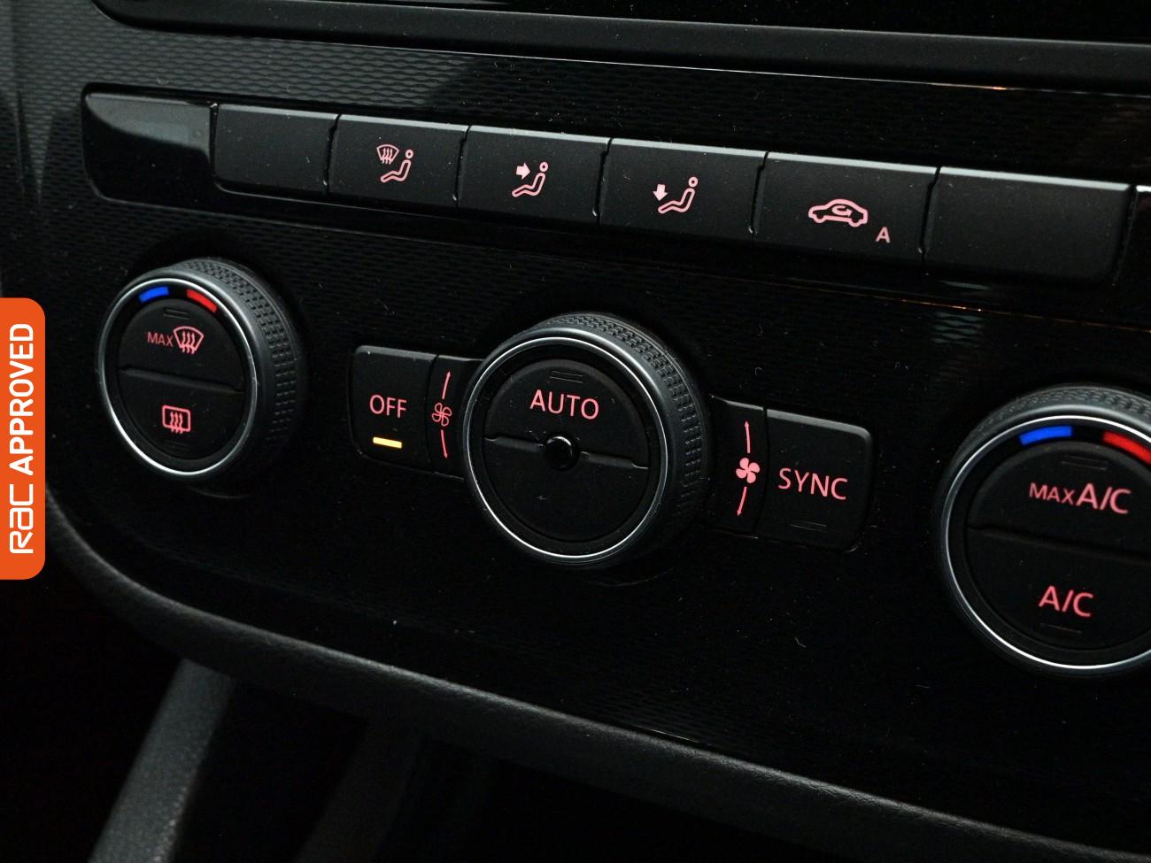 Used Volkswagen Scirocco 2016 for sale - 77989614: Photo 15