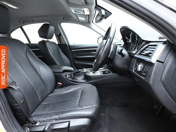 Used BMW 3 Series 2016 for sale - 76264135: Photo 11