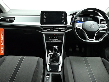 Used Volkswagen T-Roc 2023 for sale - 79507431: Photo