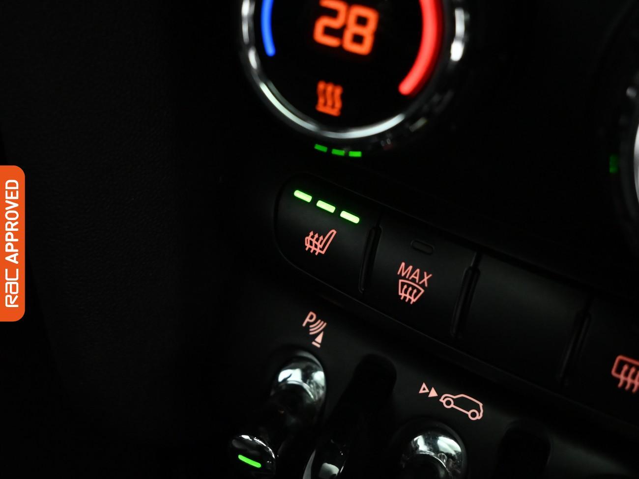 Used MINI Electric Hatch 2019 for sale - 76495376: Photo 23