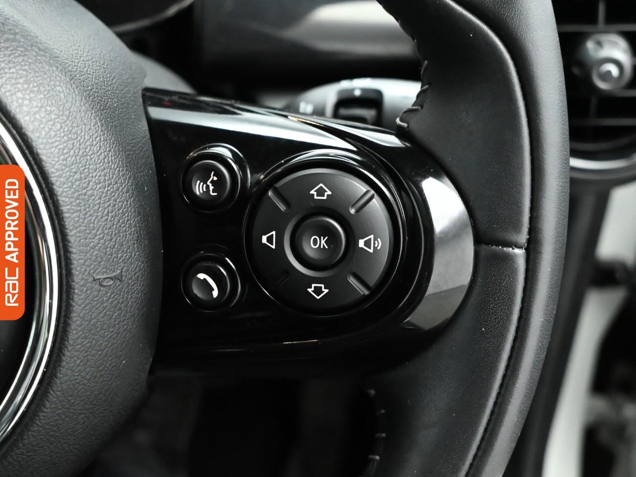 Used MINI Electric Hatch 2019 for sale - 76495376: Photo 28