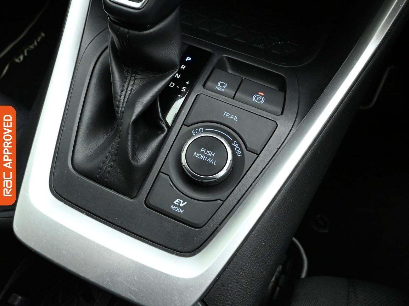 Used Toyota RAV4 2022 for sale - 77557423: Photo 15