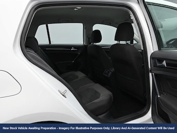 Used Volkswagen Golf 2018 for sale - 78495311: Photo