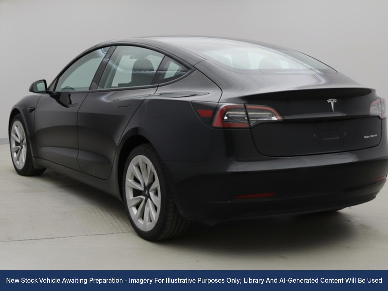 Used Tesla Model 3 2021 for sale - 76520034: Photo 2