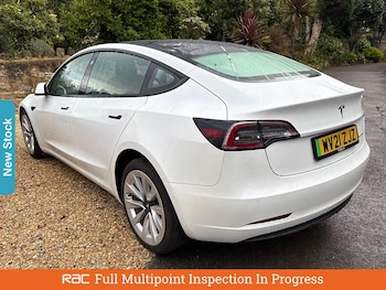 Used Tesla Model 3 2021 for sale - 75918422: Photo