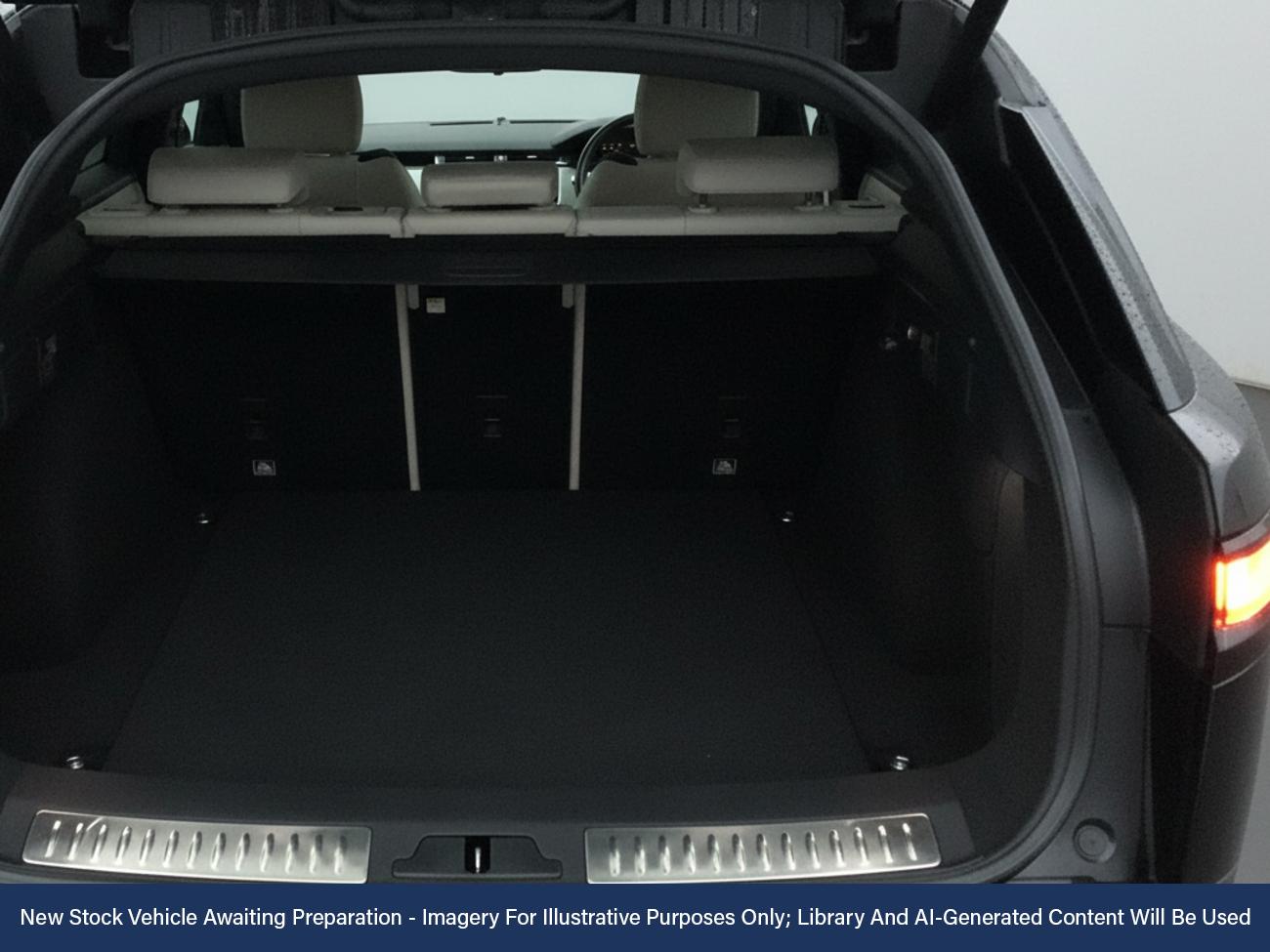 Used Land Rover Range Rover Velar 2018 for sale - 76827894: Photo 6