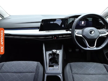 Used Volkswagen Golf 2021 for sale - 76170304: Photo 2