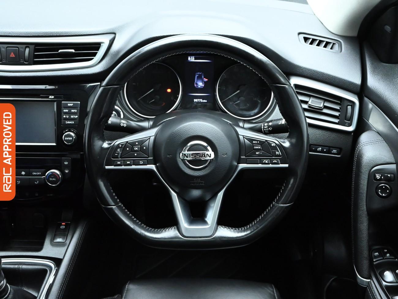 Used Nissan Qashqai 2018 for sale - 77593623: Photo 9