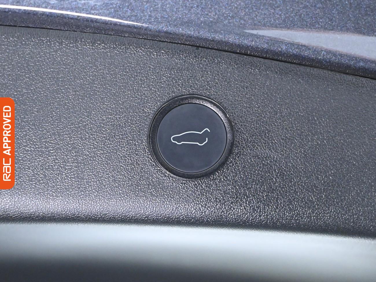 Used Tesla Model 3 2021 for sale - 76088353: Photo 29