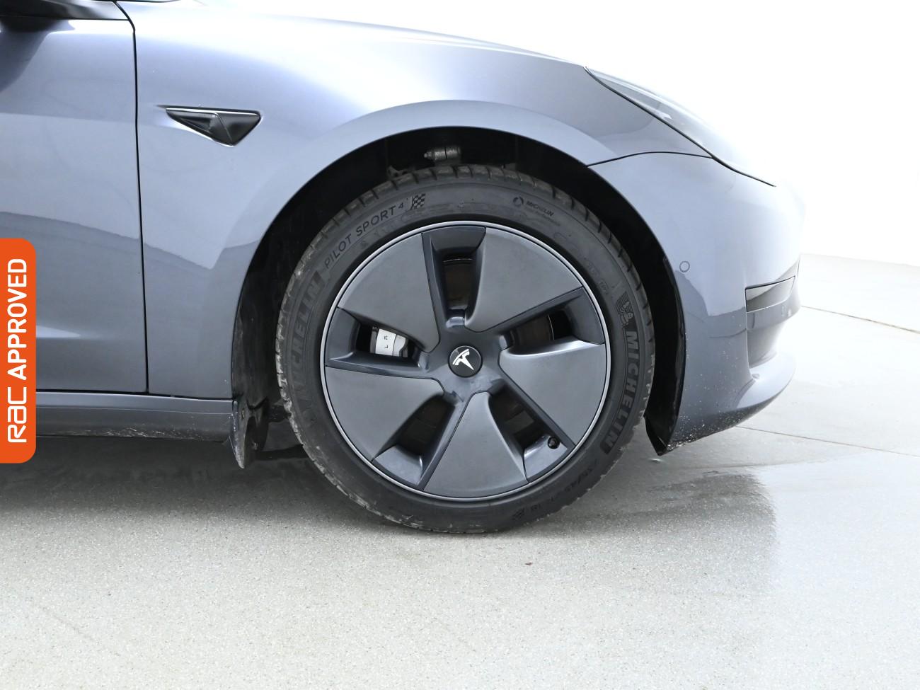 Used Tesla Model 3 2021 for sale - 76088353: Photo 33