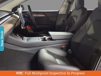 Used Tesla Model 3 2021 for sale - 76088353: Photo