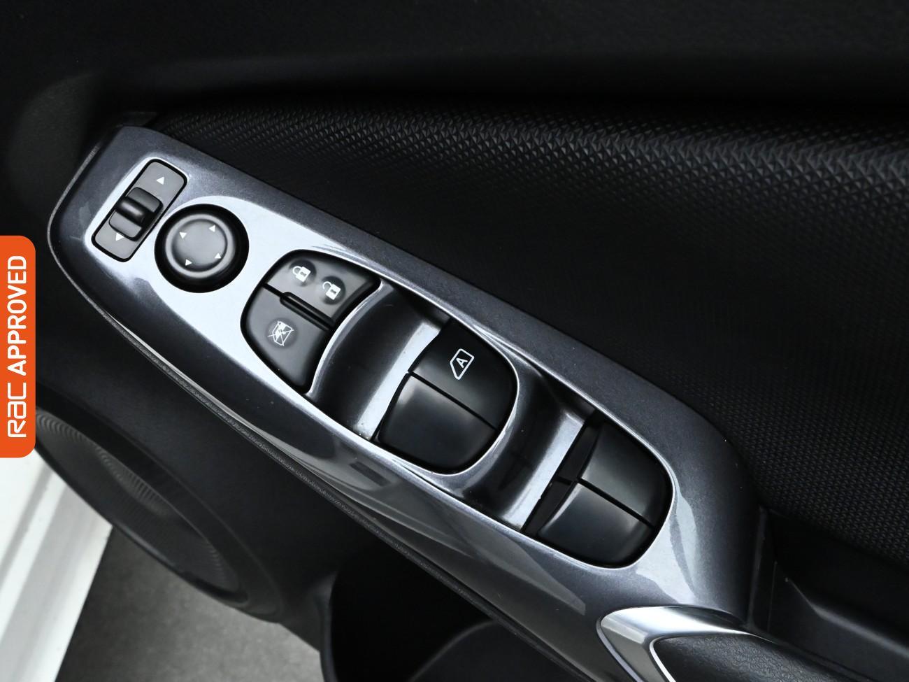 Used Nissan Juke 2022 for sale - 76311142: Photo 23