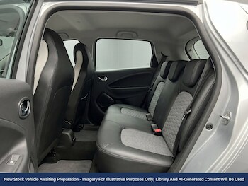 Used Renault Zoe 2022 for sale - 77199683: Photo