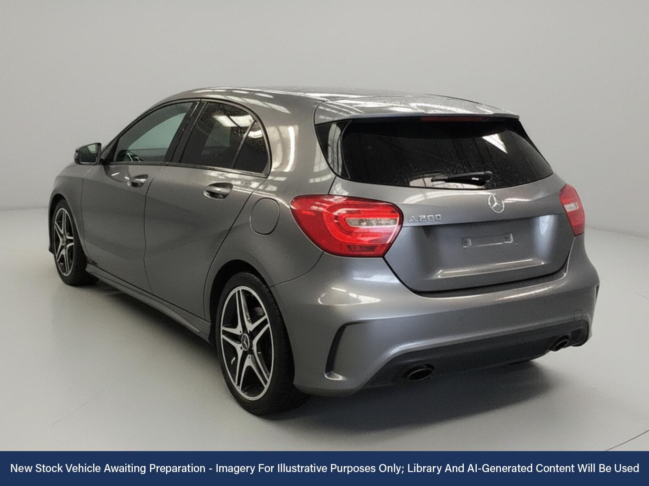 Used Mercedes-Benz A-Class 2015 for sale - 76436801: Photo 2