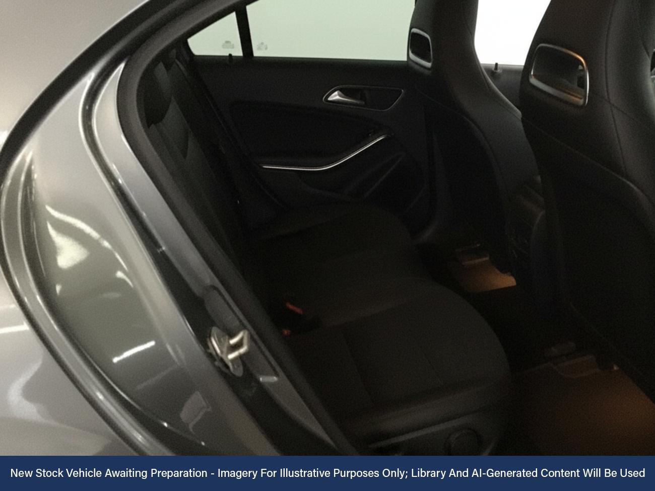 Used Mercedes-Benz A-Class 2015 for sale - 76436801: Photo 4