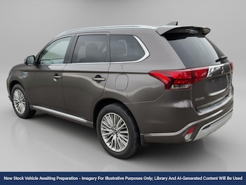 Used Mitsubishi Outlander 2018 for sale - 76391080: Photo