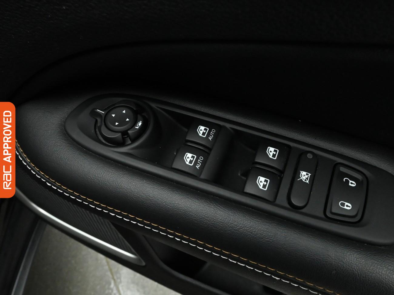 Used Jeep Compass 2018 for sale - 77199565: Photo 24