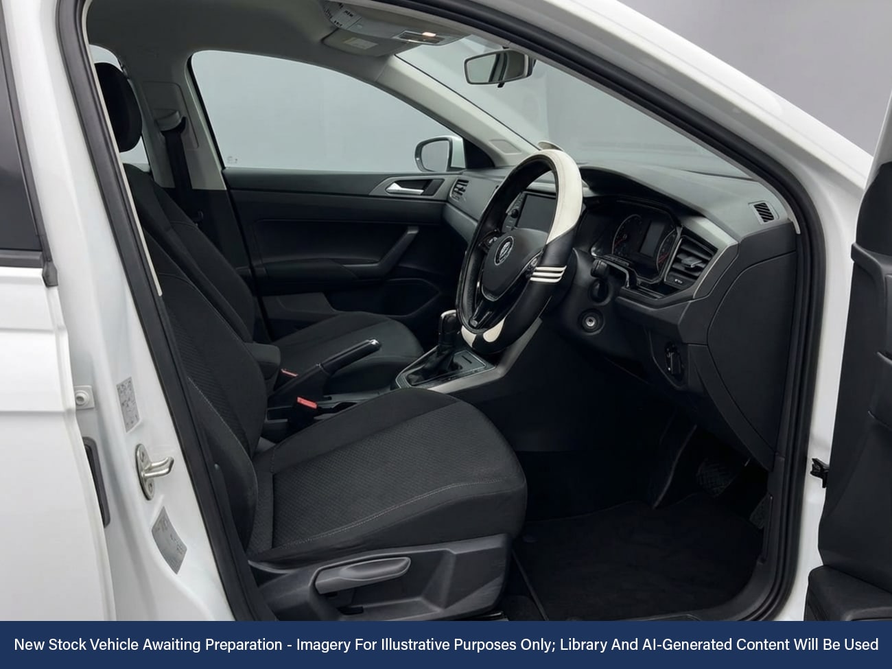 Used Volkswagen Polo 2018 for sale - 78069894: Photo 3