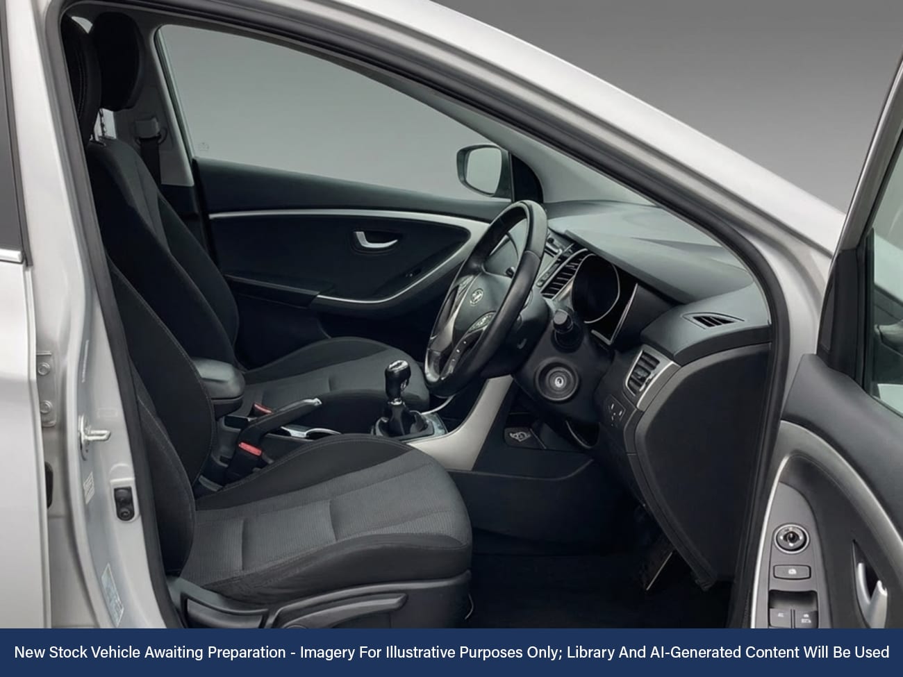 Used Hyundai i30 2015 for sale - 77812514: Photo 3