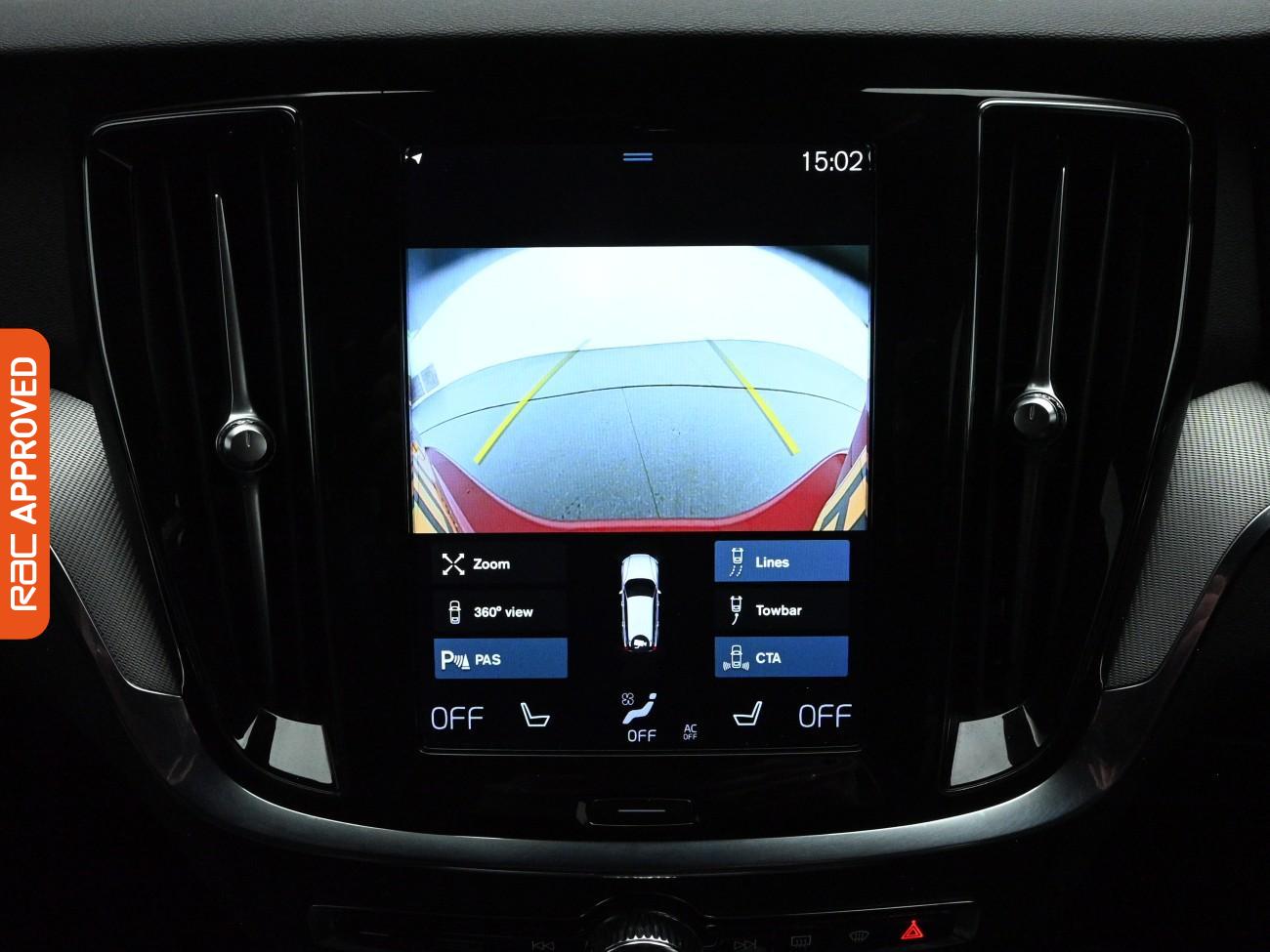 Used Volvo V60 2021 for sale - 77834804: Photo 3