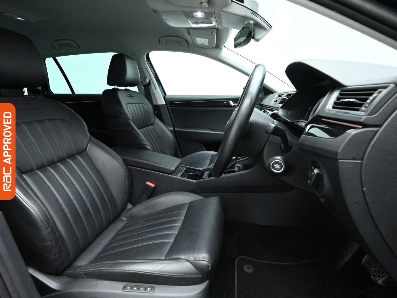 Used Skoda Superb 2017 for sale - 77692334: Photo 12