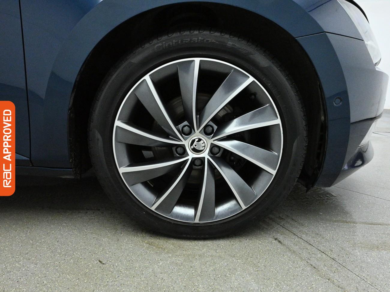 Used Skoda Superb 2017 for sale - 77692334: Photo 14