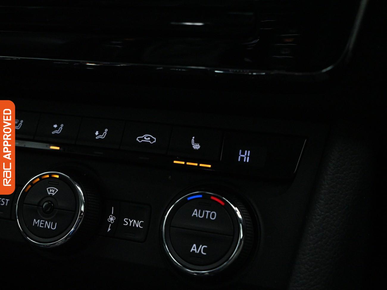 Used Skoda Superb 2017 for sale - 77692334: Photo 19