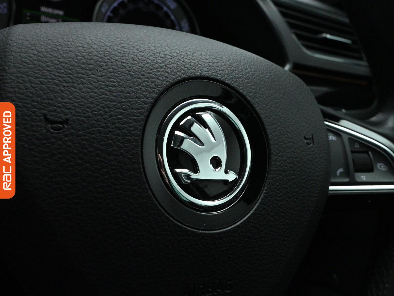 Used Skoda Superb 2017 for sale - 77692334: Photo 23