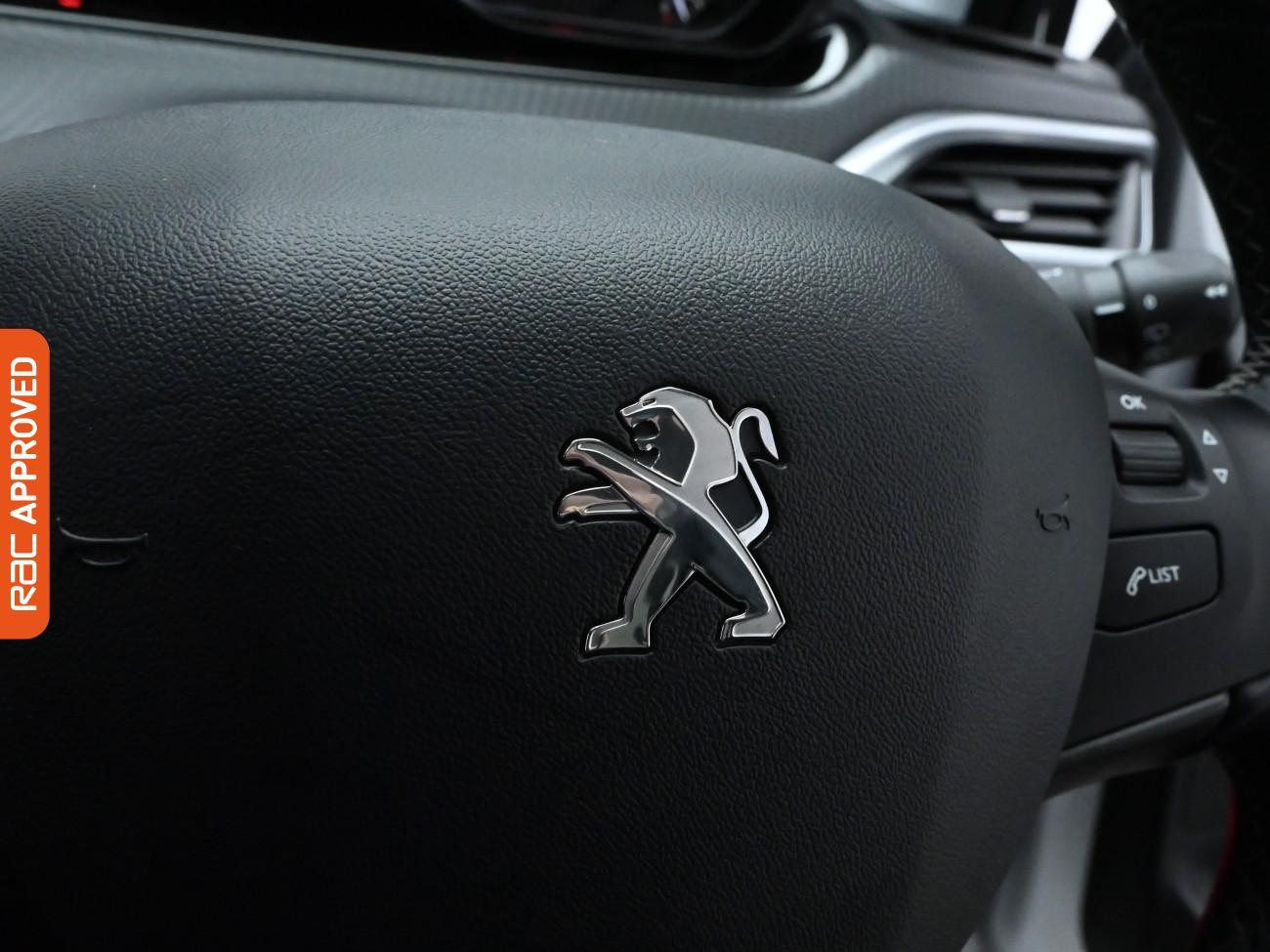 Used Peugeot 208 2018 for sale - 76429128: Photo 21