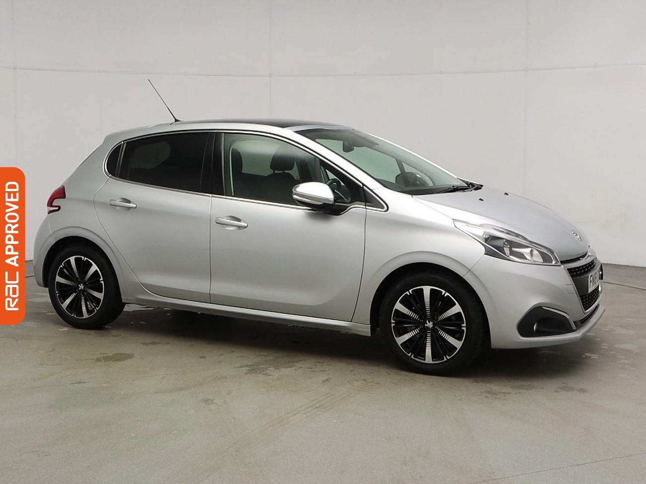 Used Peugeot 208 2018 for sale - 76429128: Photo 6