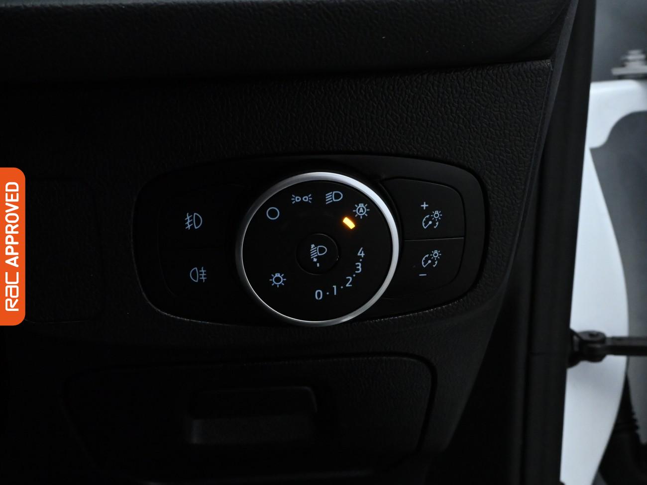 Used Ford Focus 2019 for sale - 76428941: Photo 19