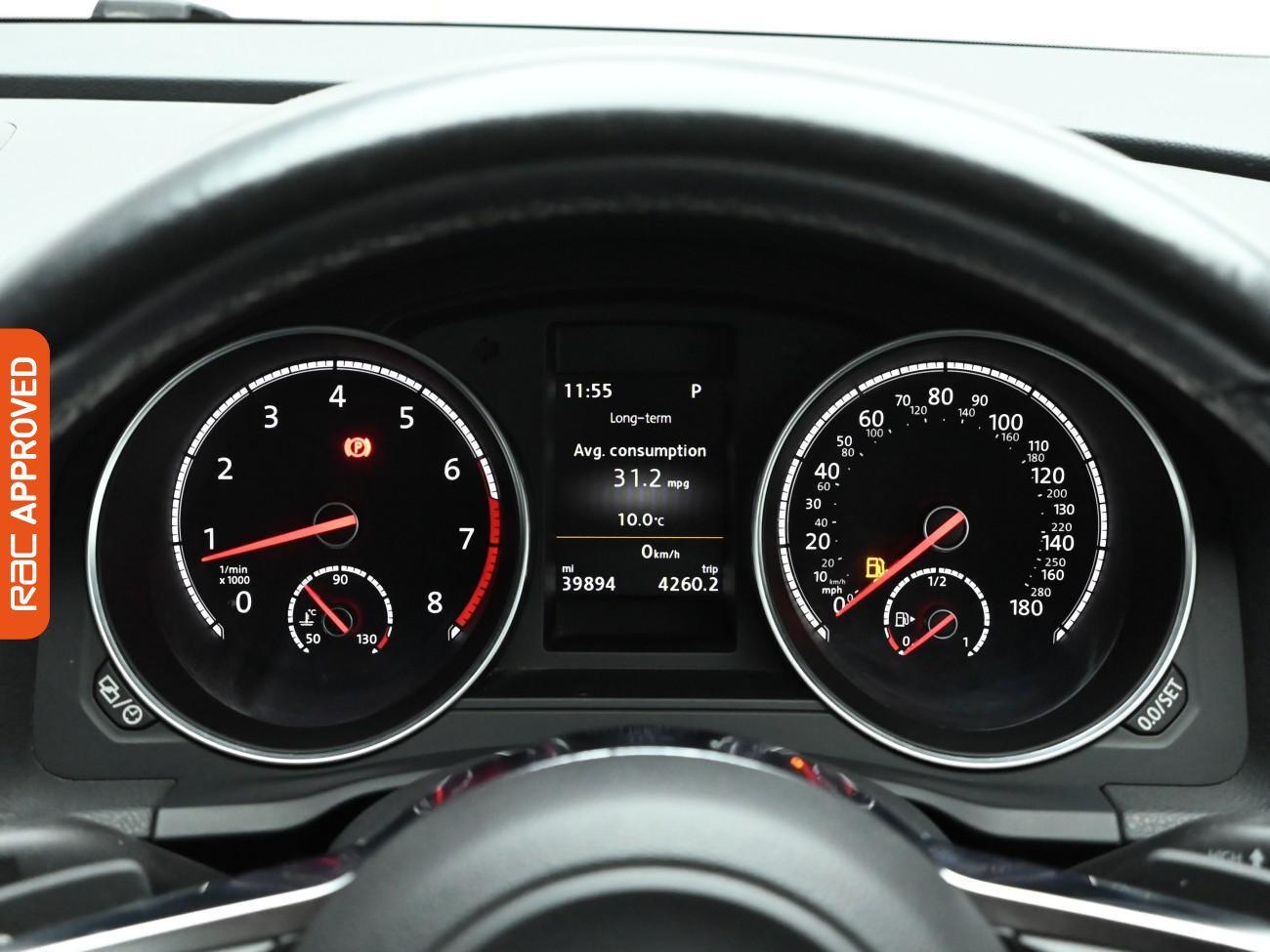 Used Volkswagen Scirocco 2015 for sale - 77546528: Photo 11