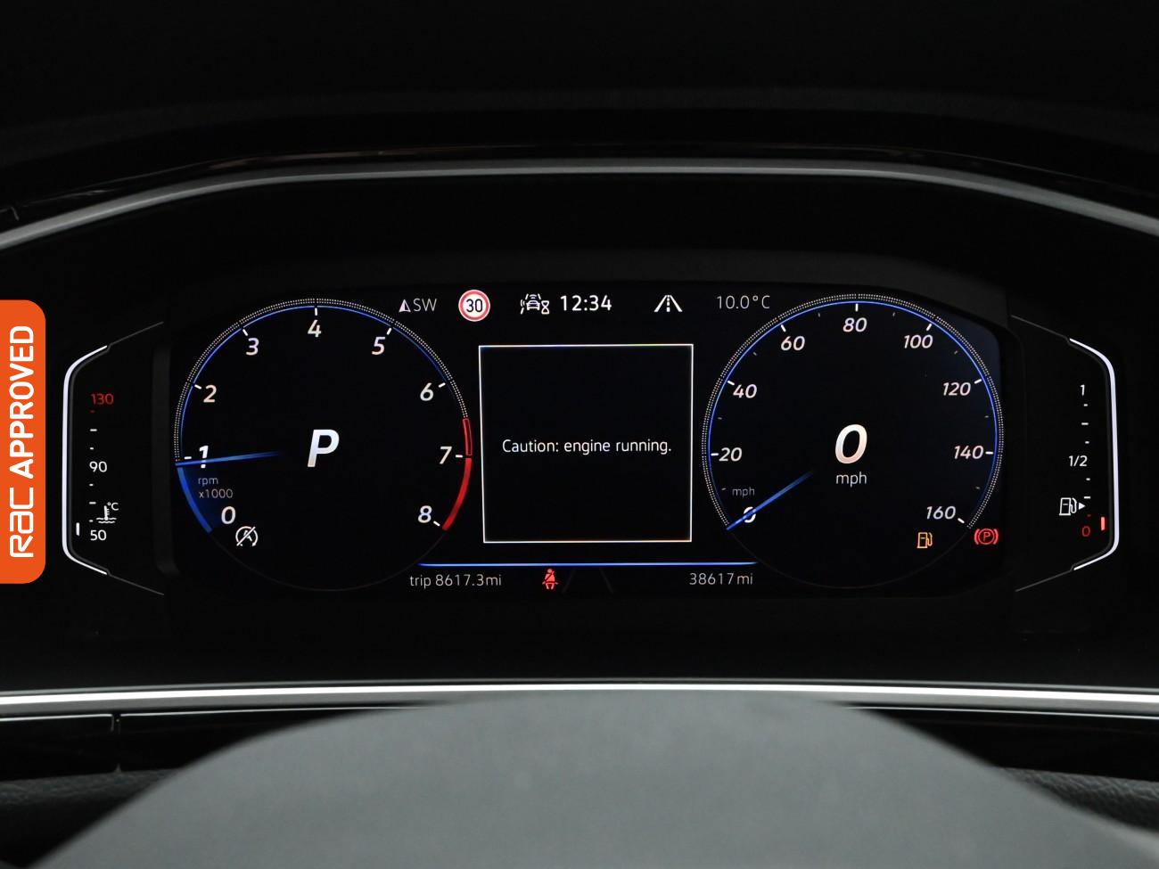 Used Volkswagen T-Roc 2023 for sale - 76884249: Photo 11