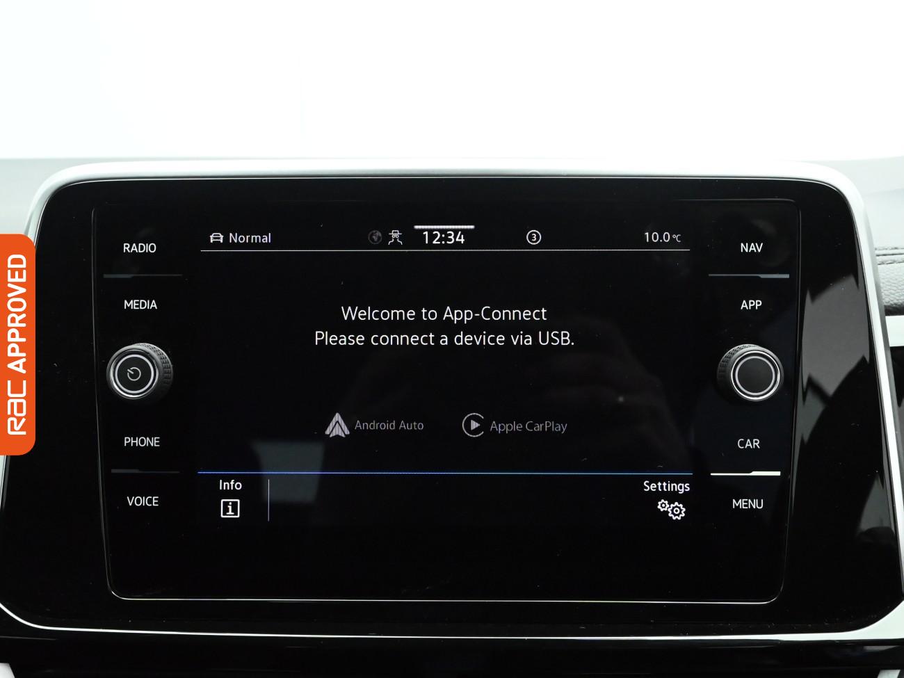 Used Volkswagen T-Roc 2023 for sale - 76884249: Photo 21