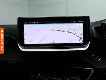 Used Peugeot 2008 2023 for sale - 76909444: Photo