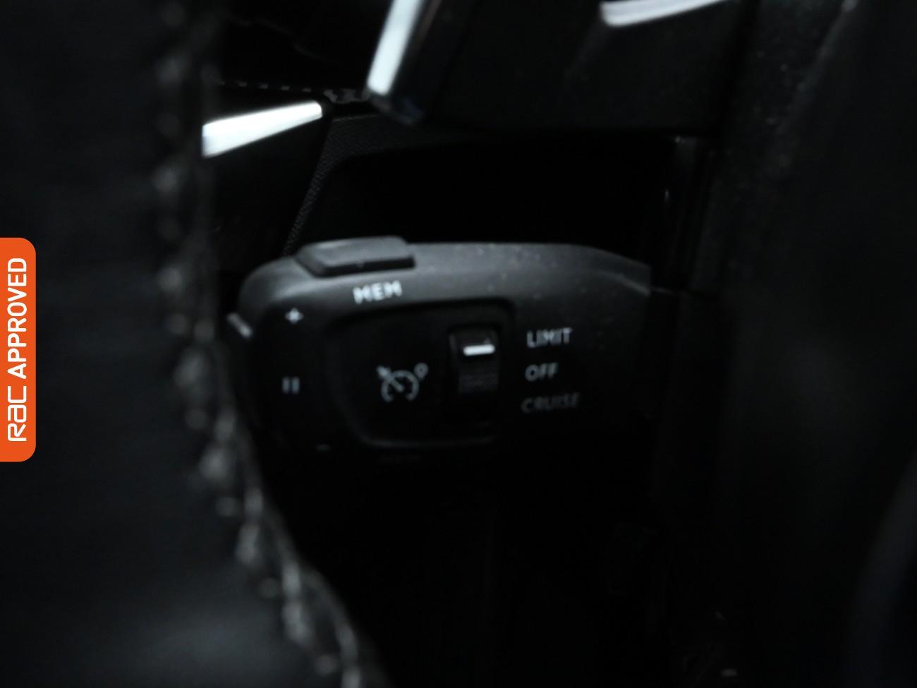 Used Peugeot 3008 2022 for sale - 76392002: Photo 18