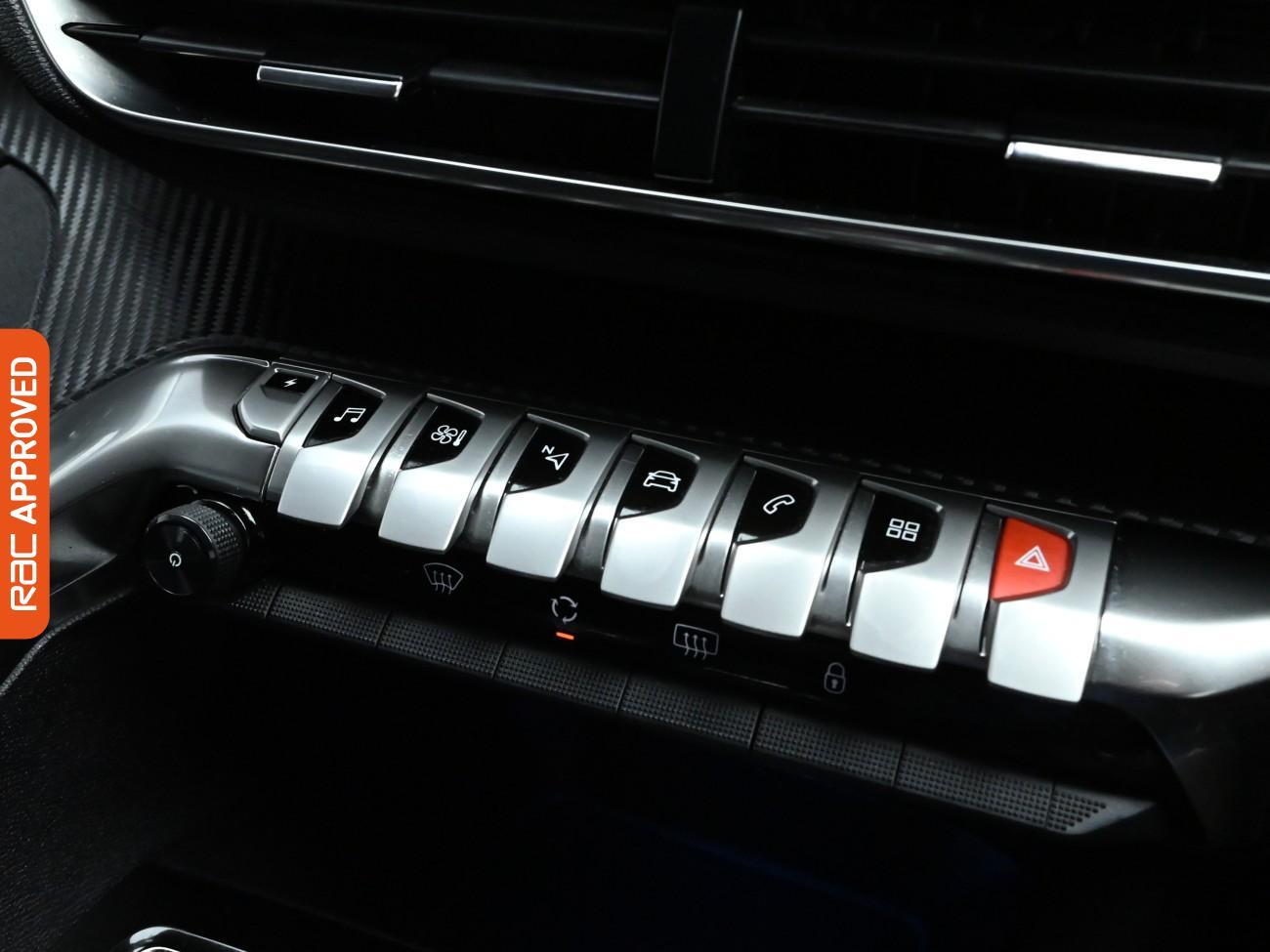 Used Peugeot 3008 2022 for sale - 76392002: Photo 20