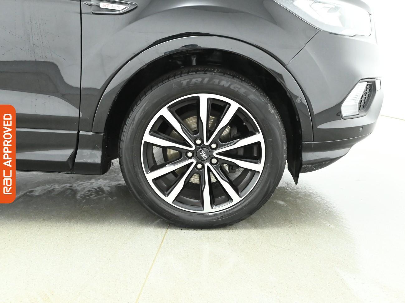 Used Ford Kuga 2019 for sale - 77820330: Photo 26