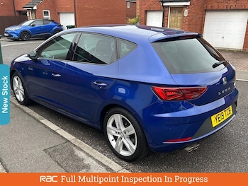 Used SEAT Leon 2019 for sale - 75701052: Photo