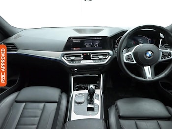 Used BMW 3 Series 2021 for sale - 74525599: Photo