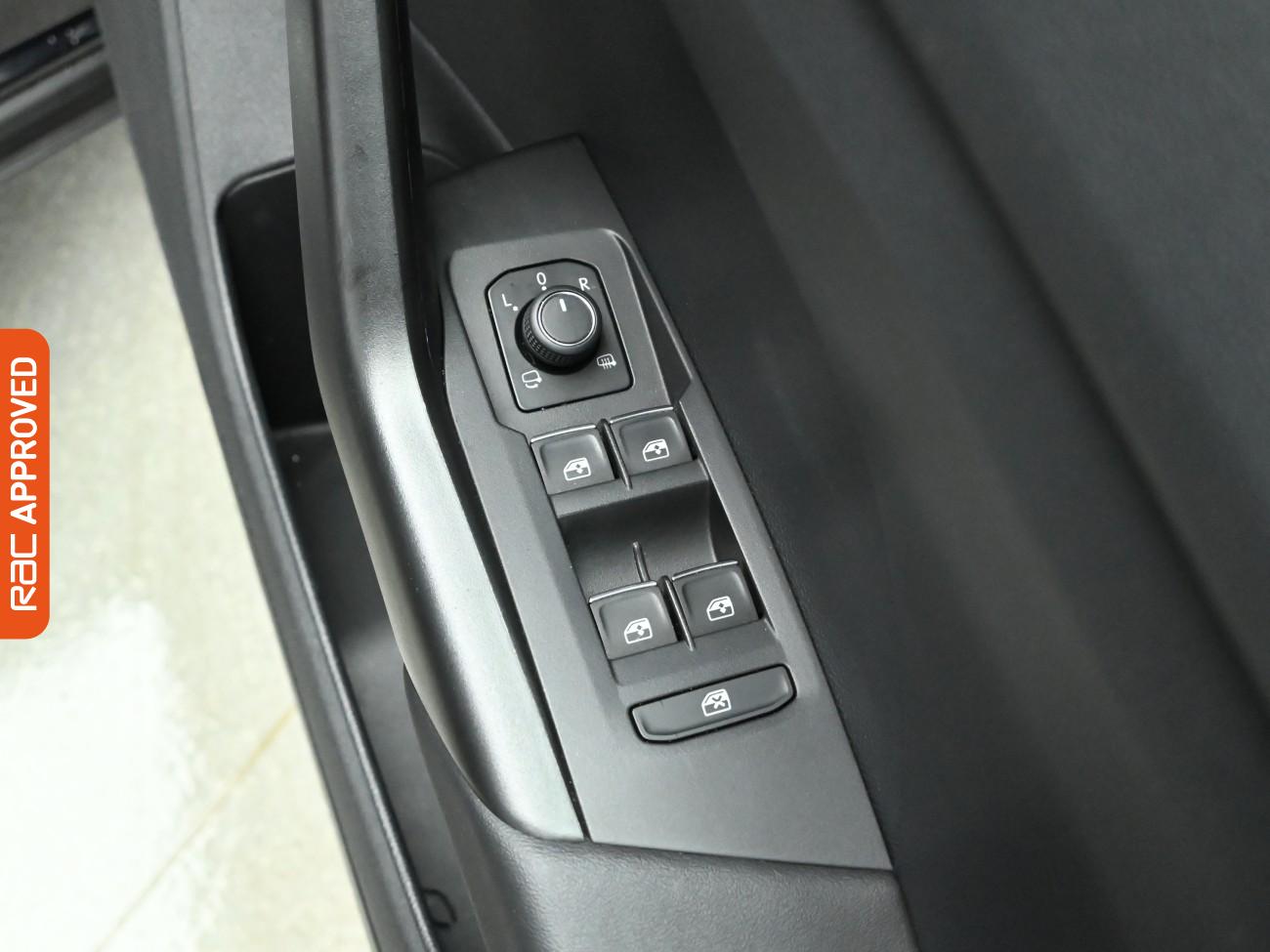 Used Volkswagen T-Cross 2022 for sale - 77642125: Photo 25