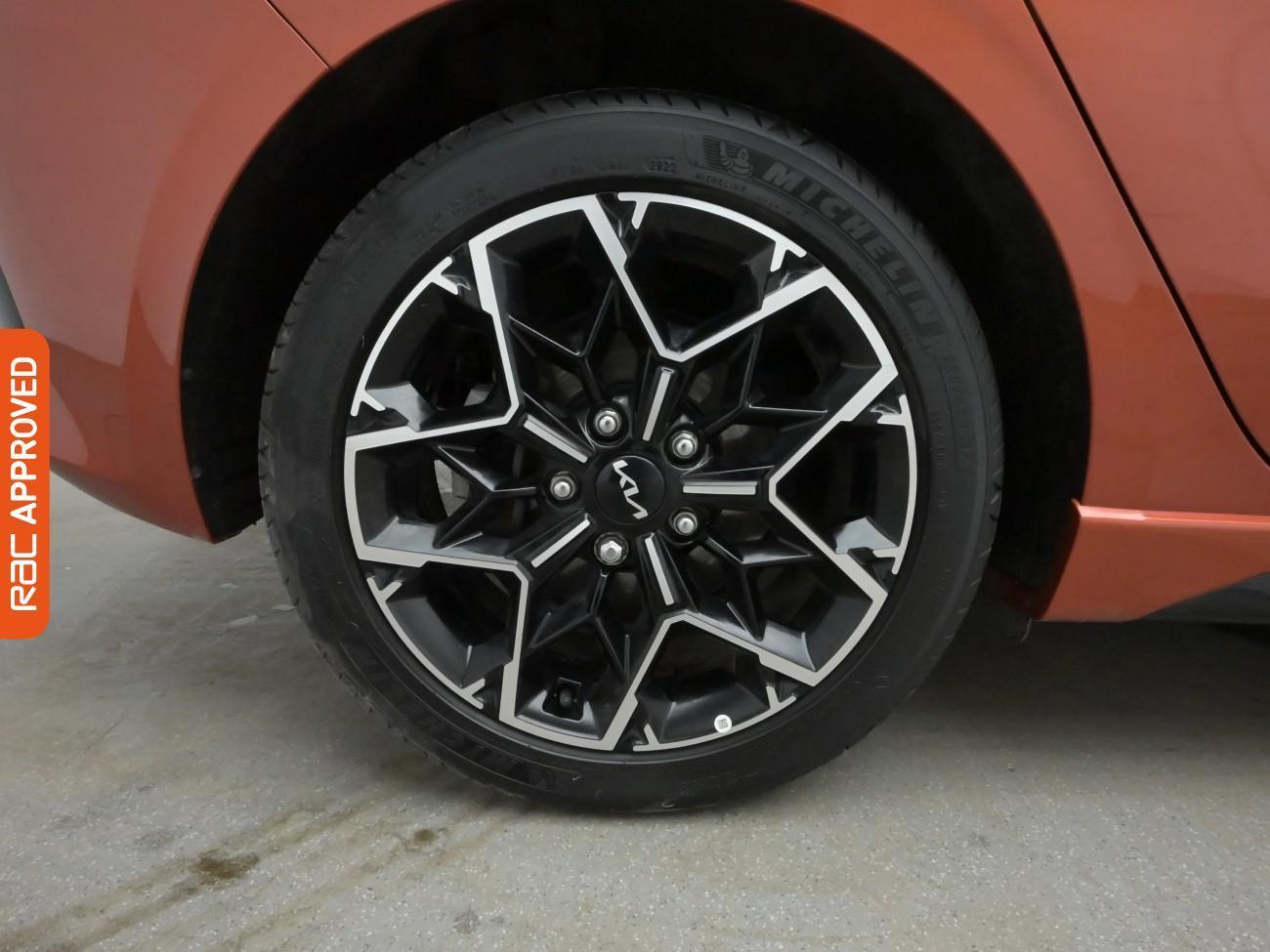 Vehicle 28